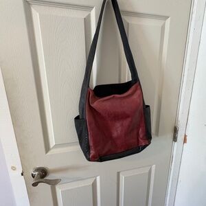 Eileen Fisher leather colour block sling bag